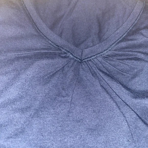 Evan's Cotton Gather V-Neck Navy Shirt Size 30/32 - Picture 4 of 4